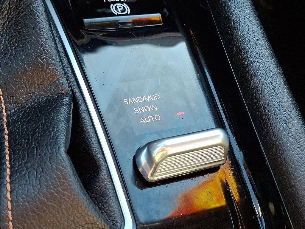 used 2022 Jeep Compass car, priced at $19,054