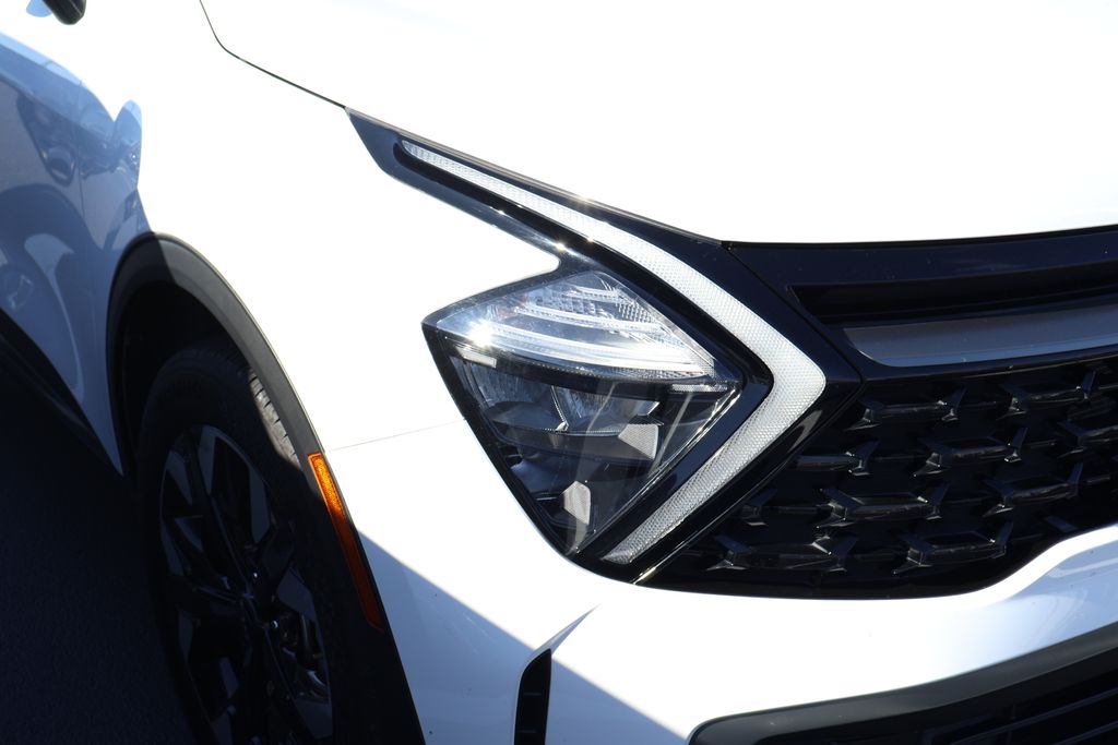 Thumbnail: 2023 Kia Sportage - 4