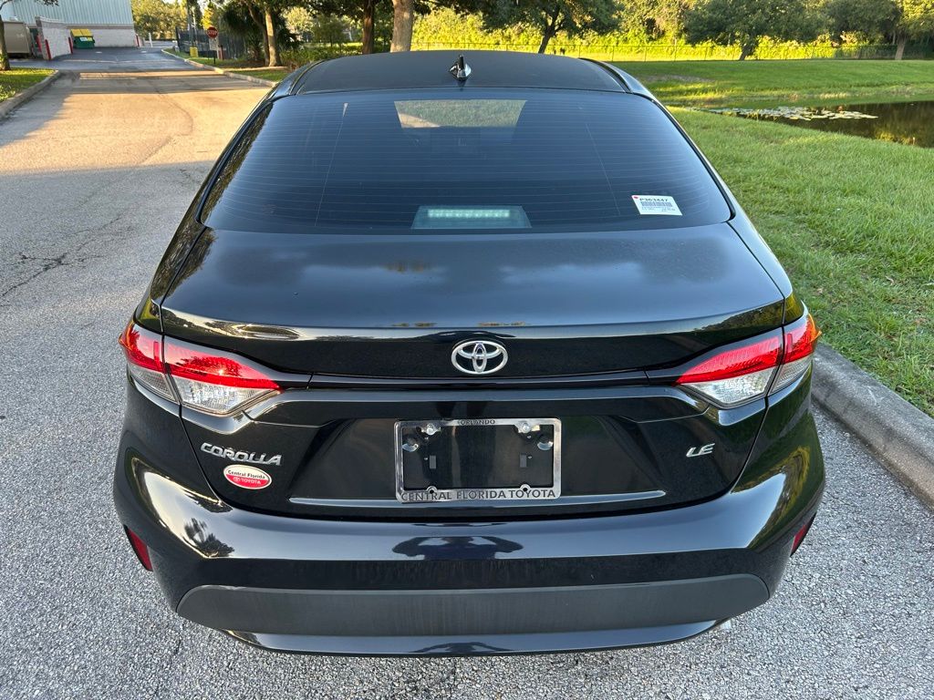 Thumbnail: 2022 Toyota Corolla - 4