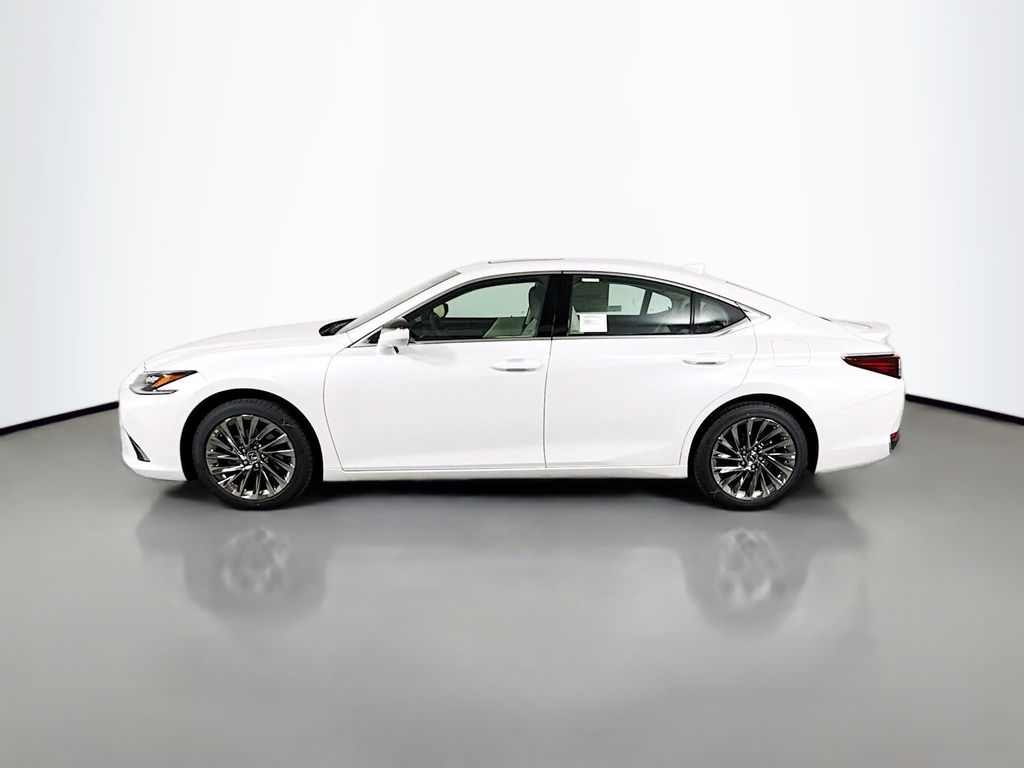 2025 Lexus ES  8