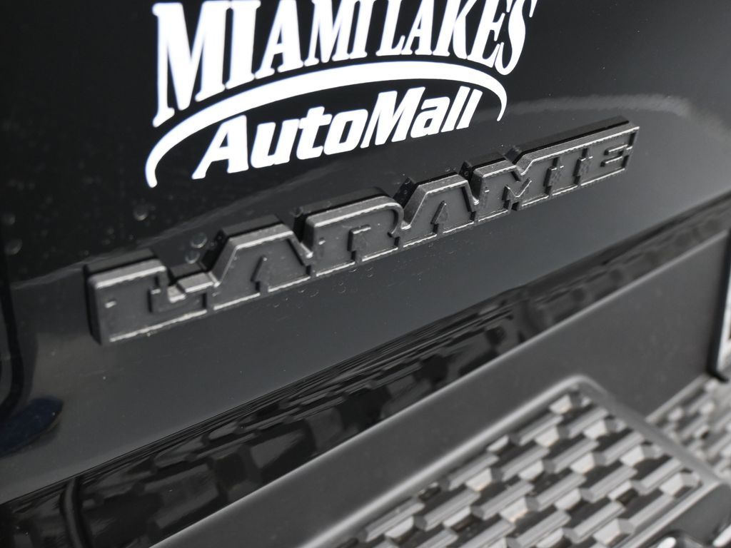 New 2026 Diamond Black Crystal Pearlcoat Ram Laramie image 37