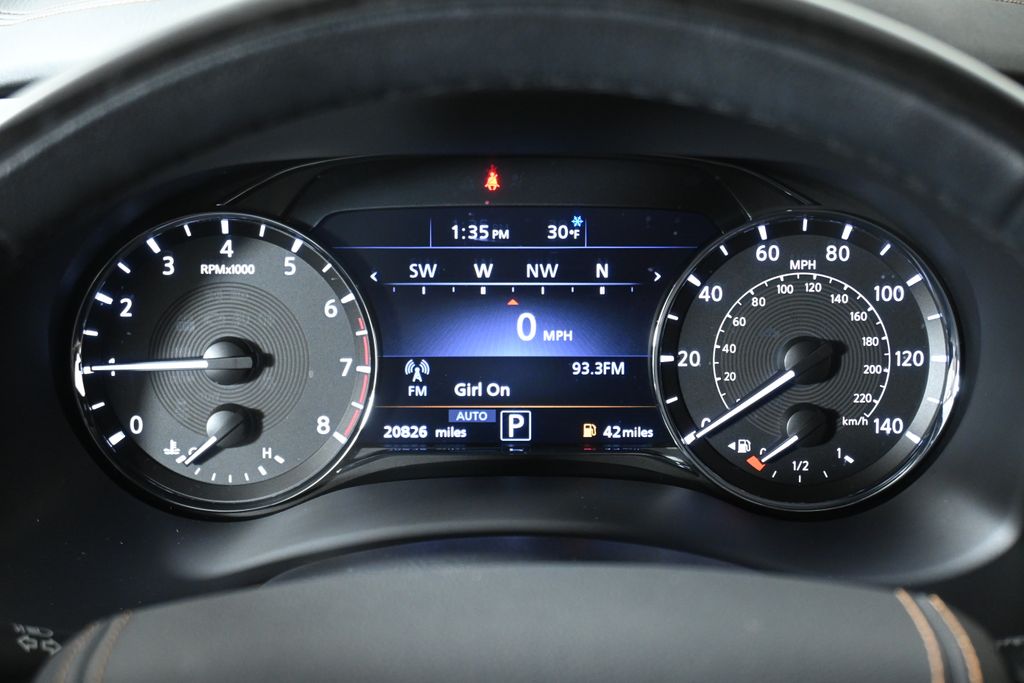 Thumbnail: 2024 INFINITI QX80 - 19