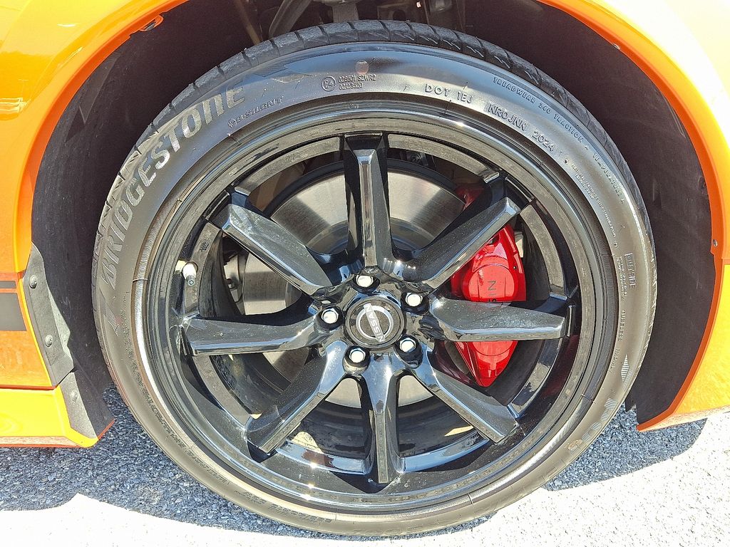 2024 Nissan Z — photo 9