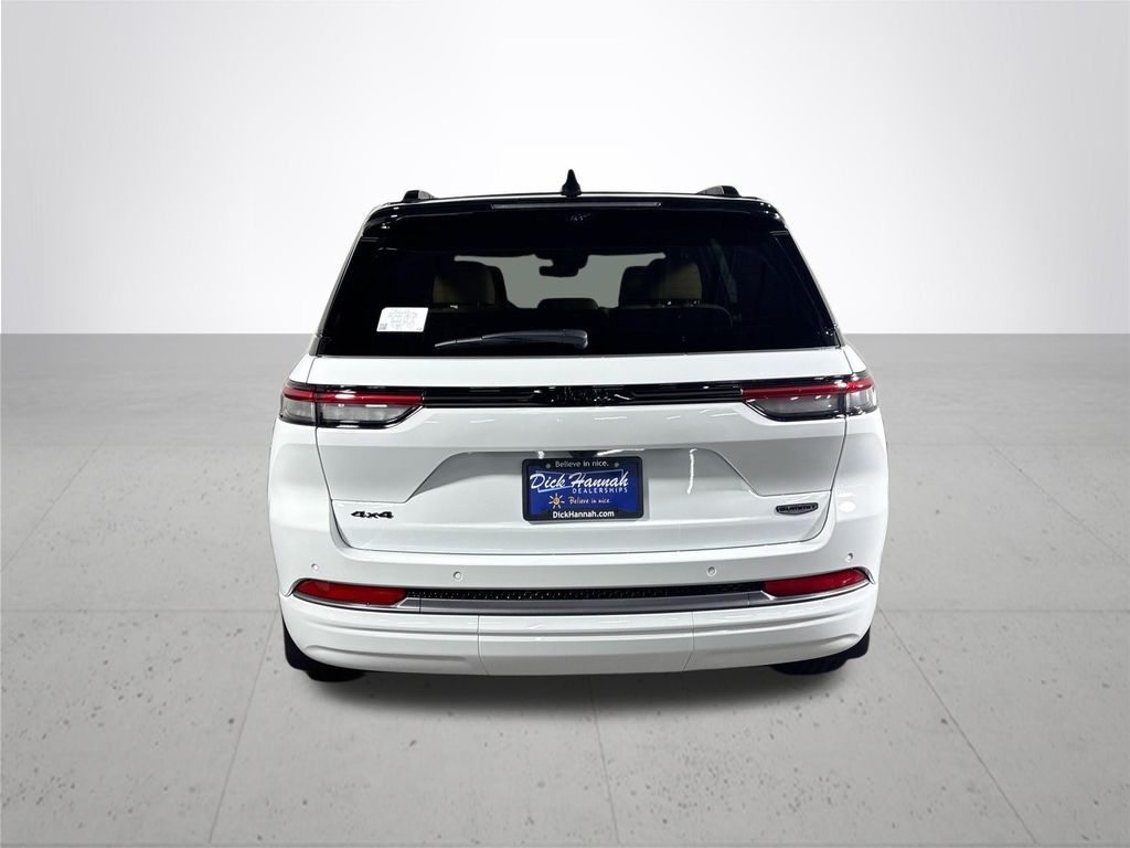 2026 Jeep Grand Cherokee Summit