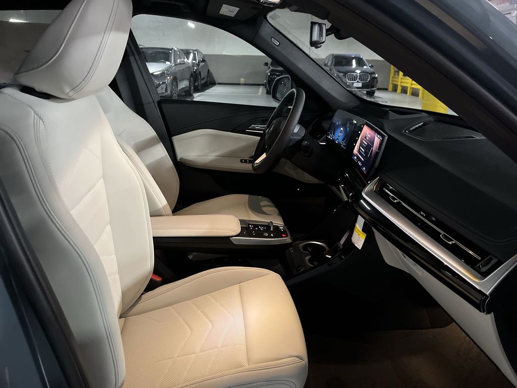 Thumbnail: 2026 BMW X1 - 25