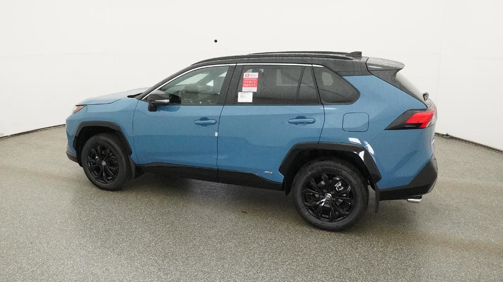 Thumbnail: 2025 Toyota RAV4 - 25