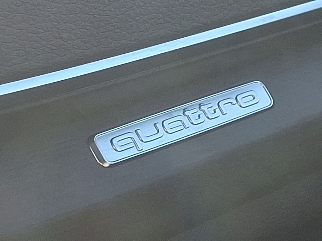 Thumbnail: 2023 Audi Q5 - 24