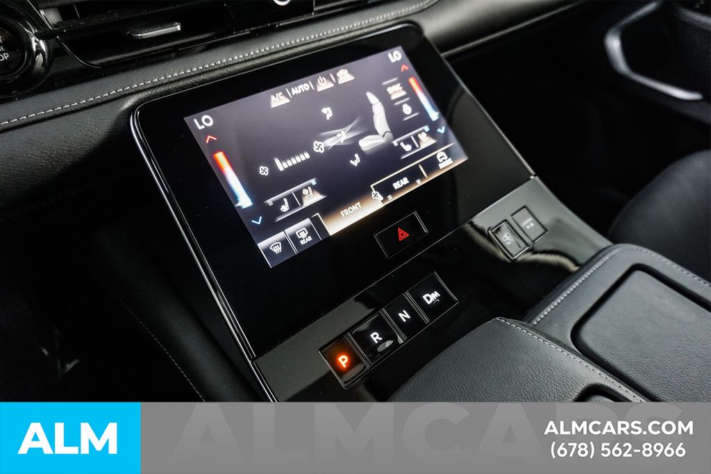 Used 2025 Gray INFINITI LUXE image 37