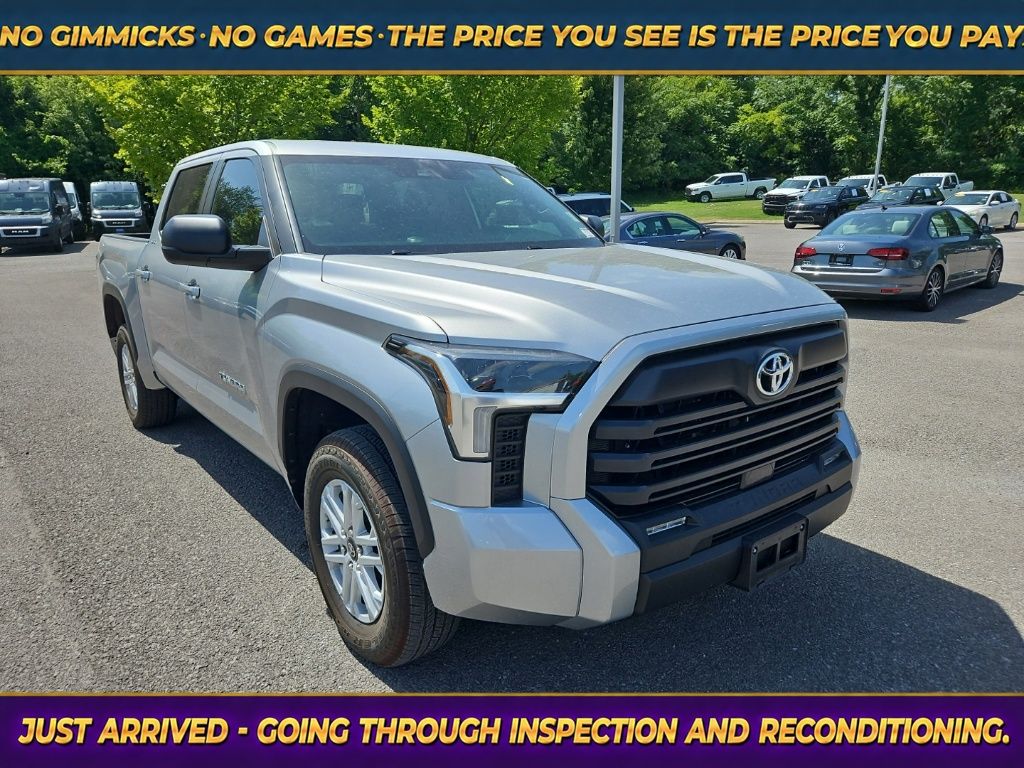 Celestial Silver Metallic 2025 Toyota Tundra Pickup Truck Four-Wheel Drive Automatic