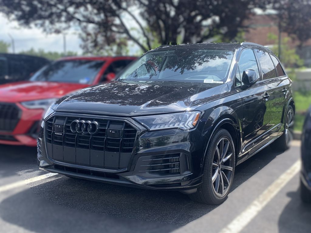 Thumbnail: 2023 Audi Q7 - 3