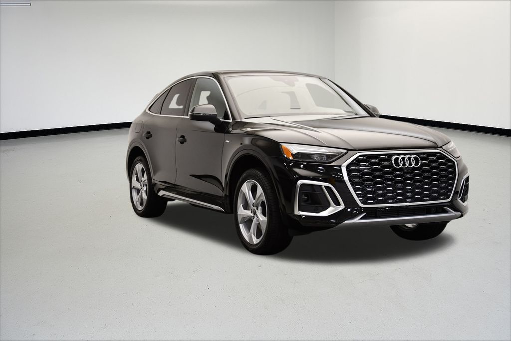 Thumbnail: 2025 Audi Q5 - 7