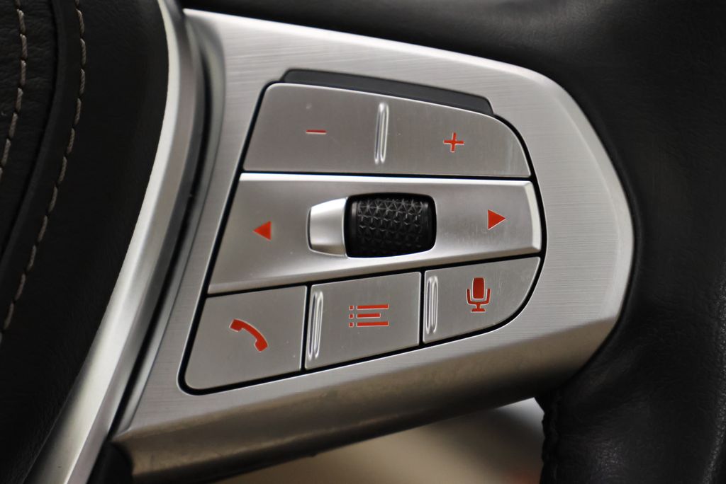 Thumbnail: 2019 BMW X7 - 22