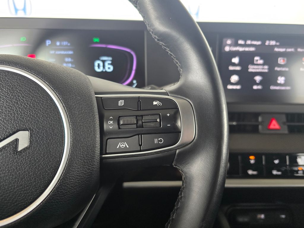 Thumbnail: 2025 Kia Sportage - 26