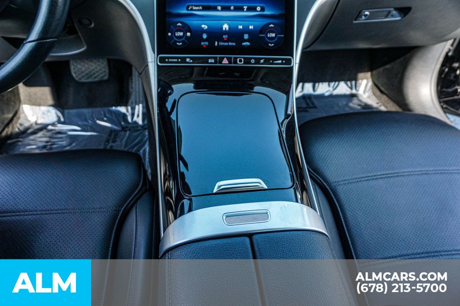 Used 2025 Black Mercedes-Benz C 300 image 39