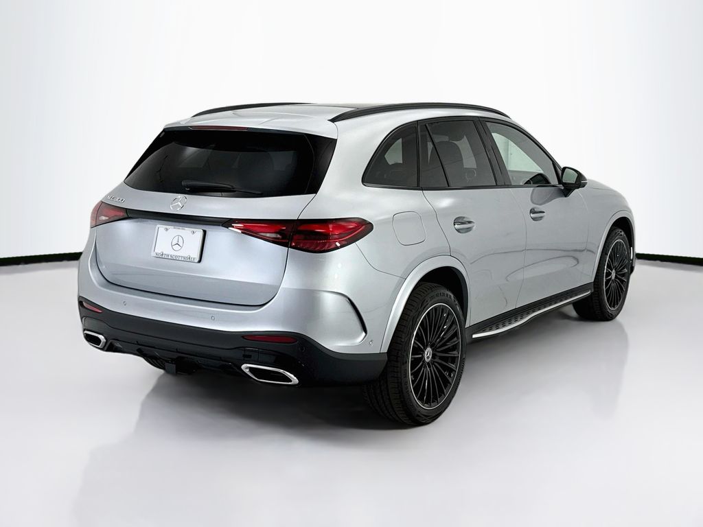 Thumbnail: 2027 Mercedes-Benz GLC - 5