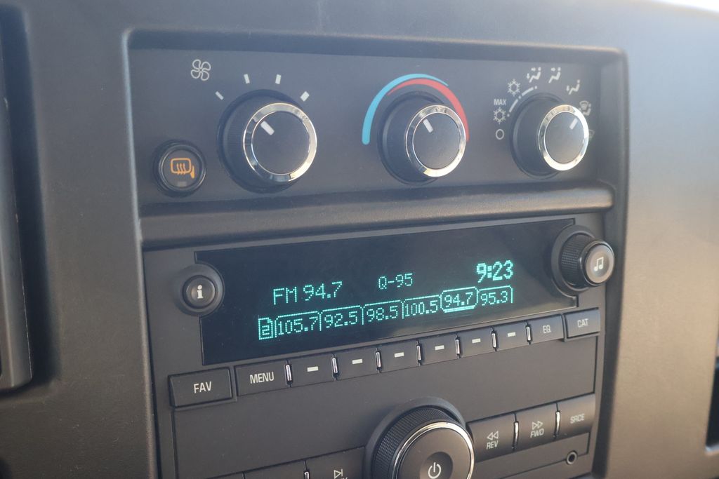 Thumbnail: 2022 Chevrolet Express - 22