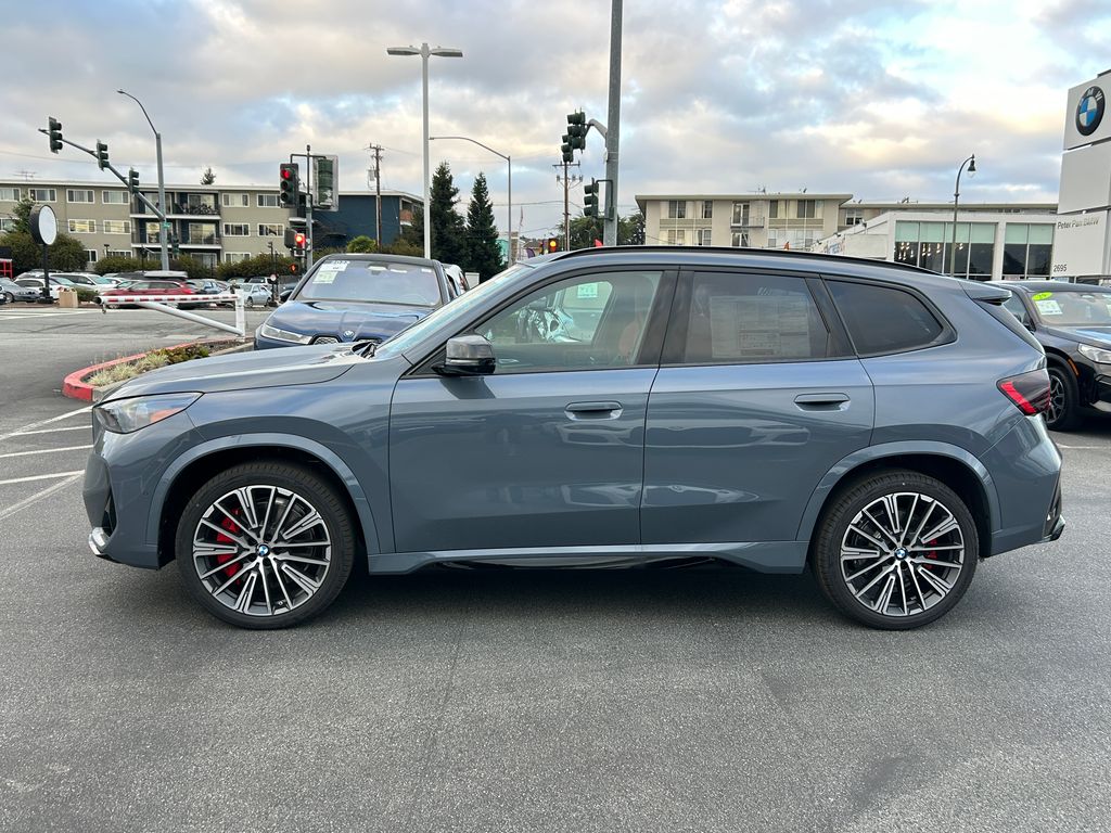 Thumbnail: 2026 BMW X1 - 2