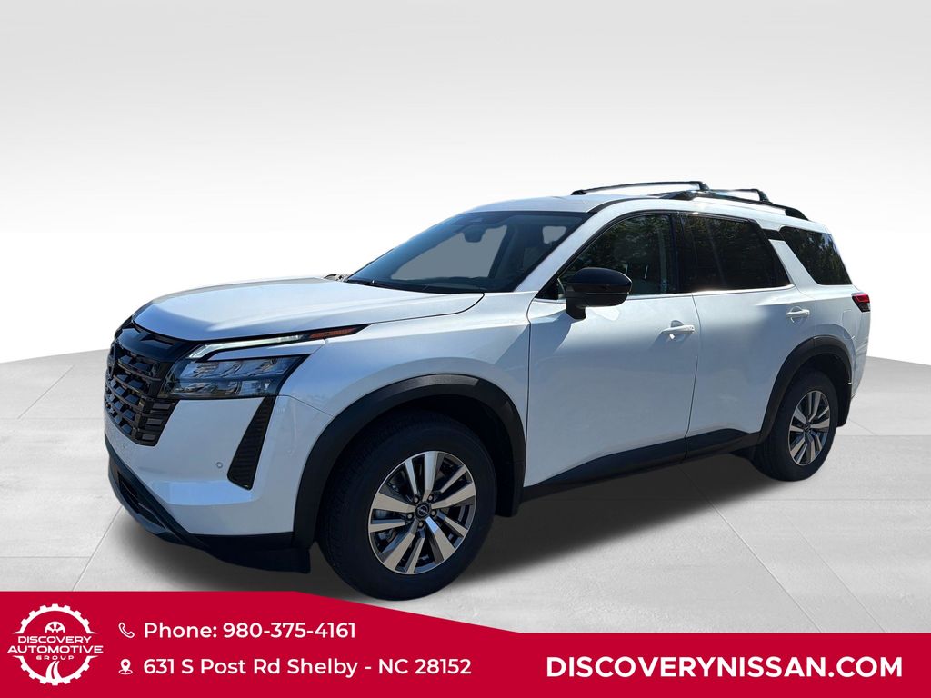 2026 Nissan Pathfinder SL