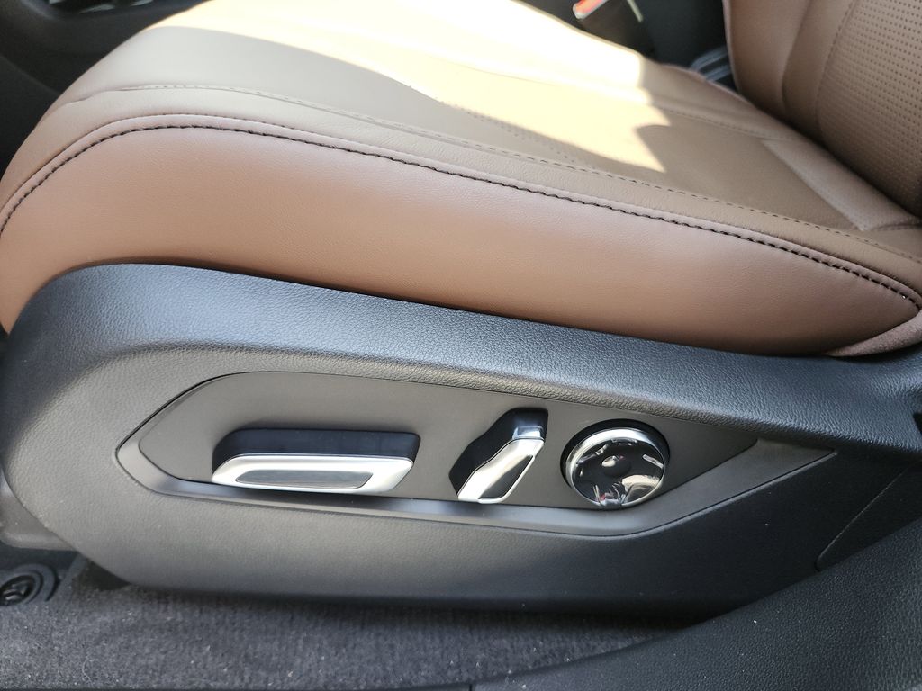 new 2026 Acura RDX car, priced at $49,750