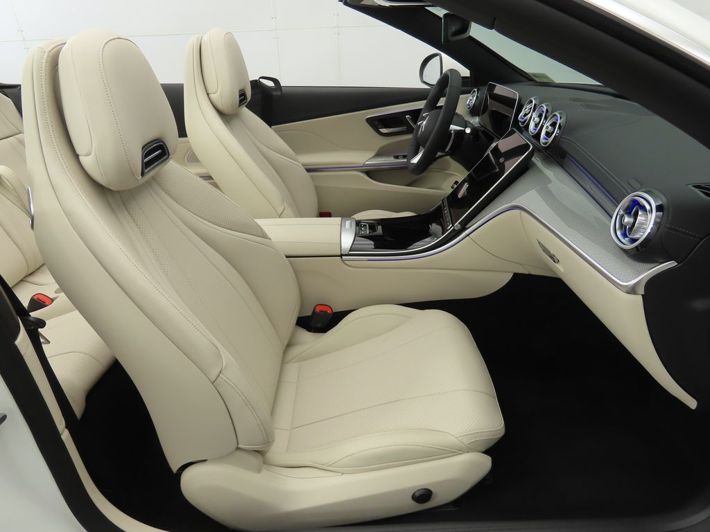 2025 Mercedes-Benz CLE 300 27