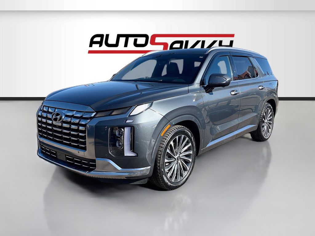 Used 2023 Gray Hyundai Calligraphy image 3