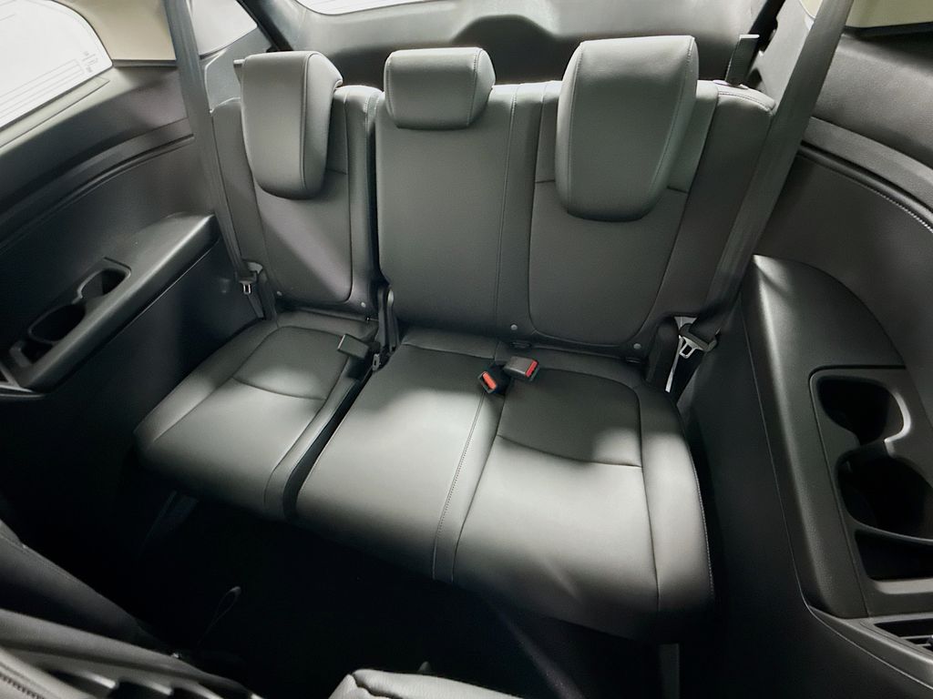 Thumbnail: 2026 Honda Odyssey - 23