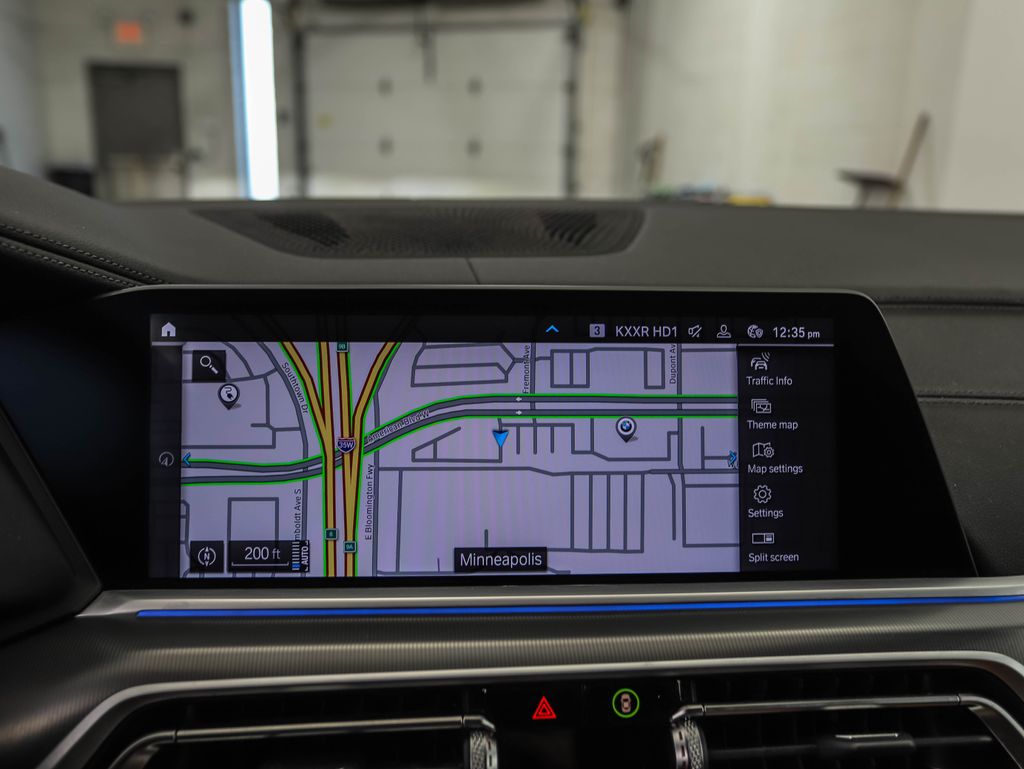 Thumbnail: 2022 BMW X5 - 16