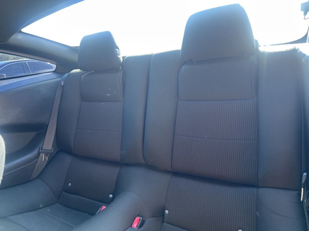 Used 2014 Red Ford V6 image 11
