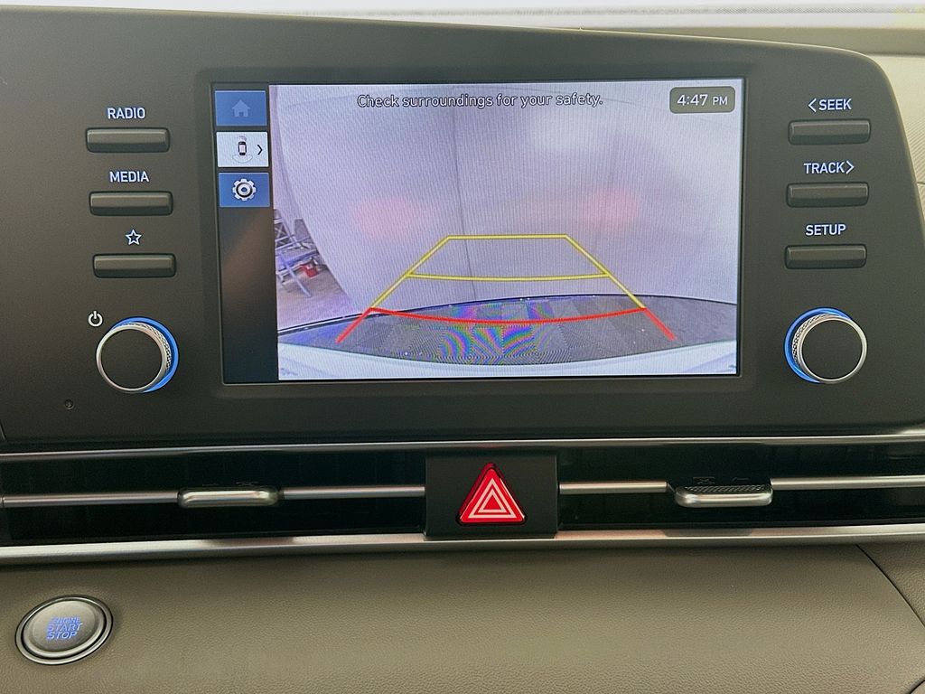 Thumbnail: 2025 Hyundai Elantra - 12