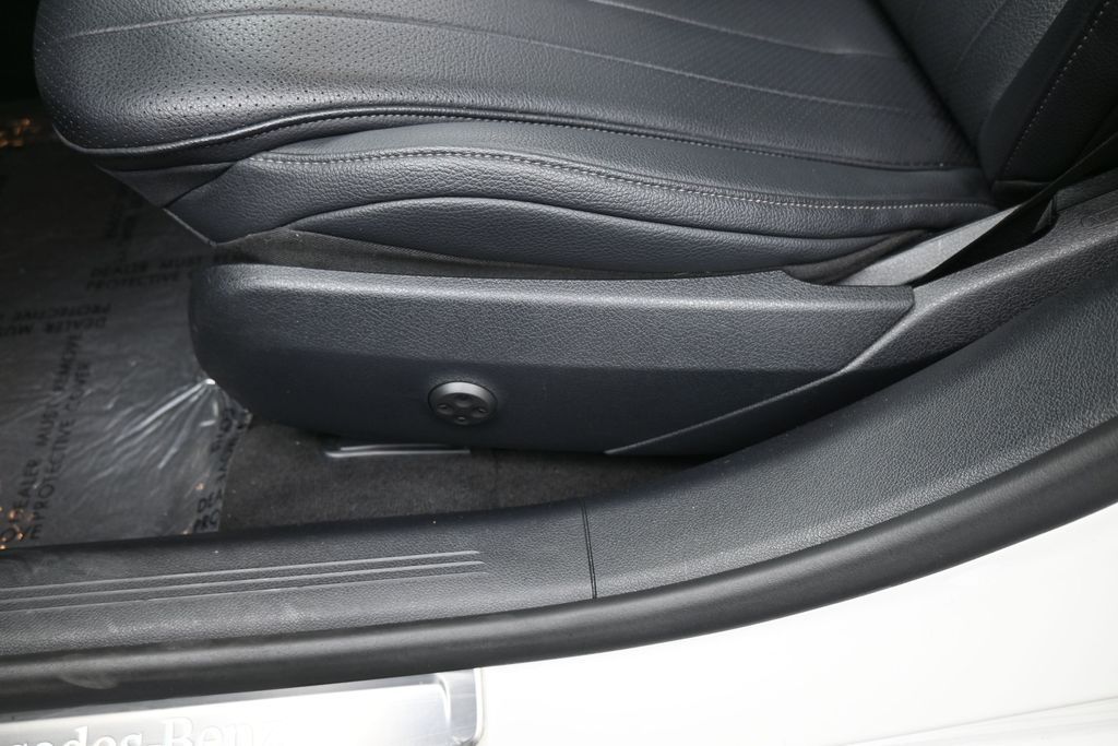 Used 2025 White Mercedes-Benz E 350 image 18