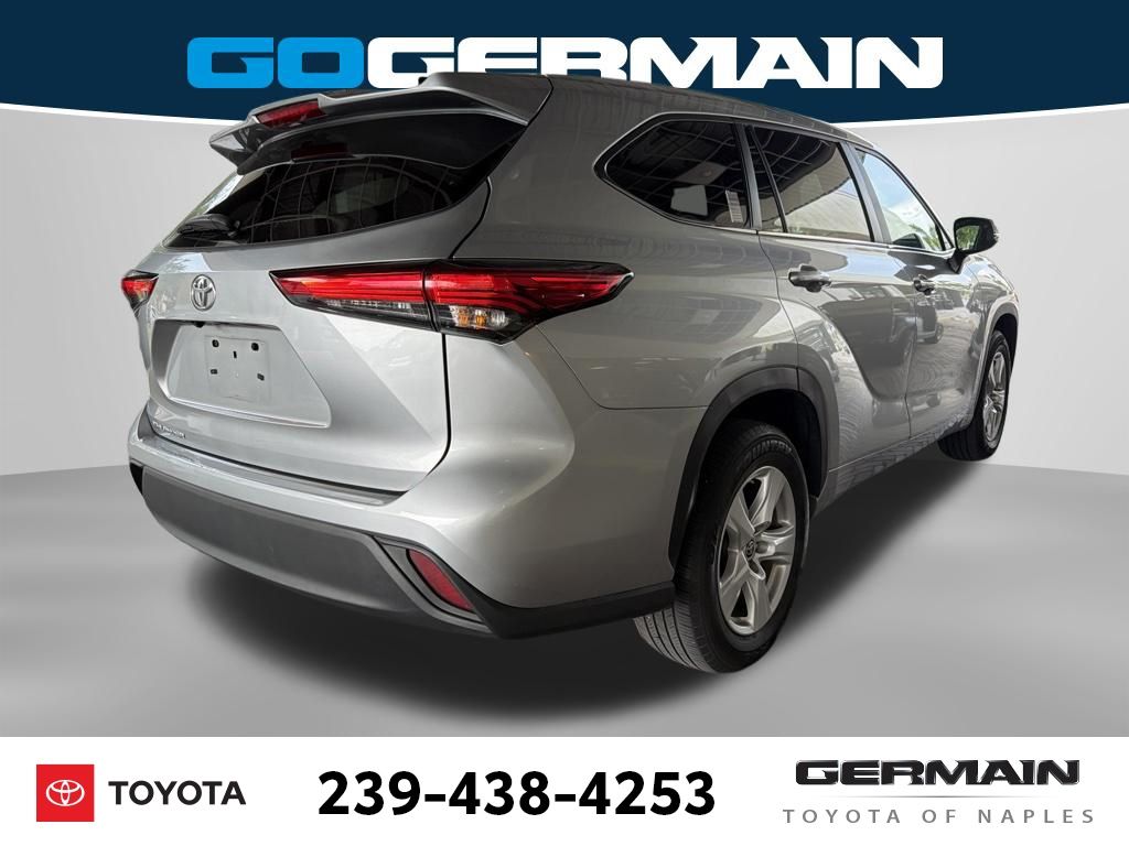 Used 2023 Silver Toyota LE image 9