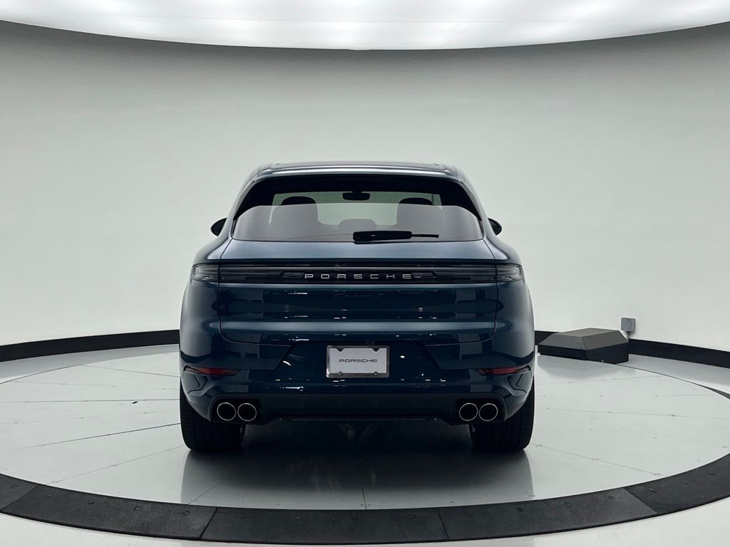 Thumbnail: 2025 Porsche Cayenne - 9