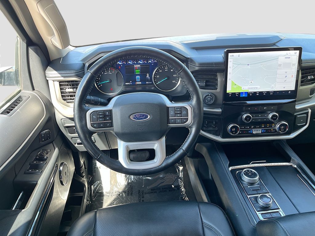 Used 2023 White Ford XLT image 23