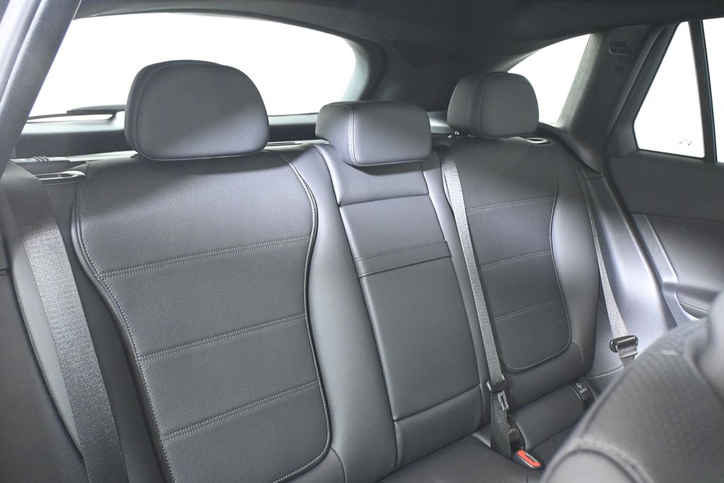 Thumbnail: 2026 Mercedes-Benz GLC - 31