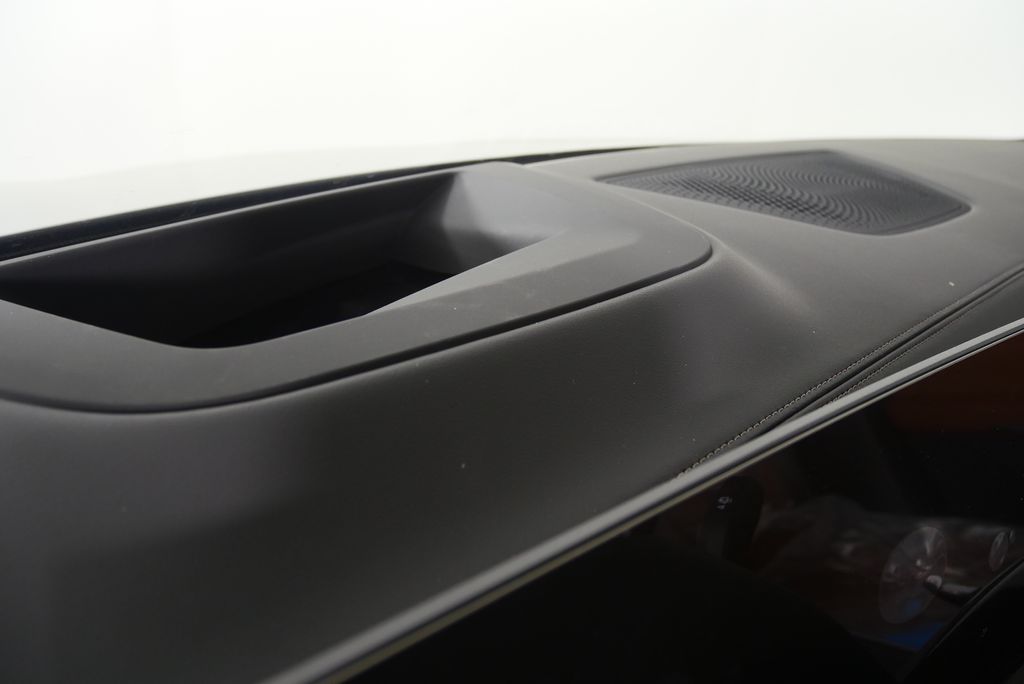 Thumbnail: 2026 BMW X5 - 19