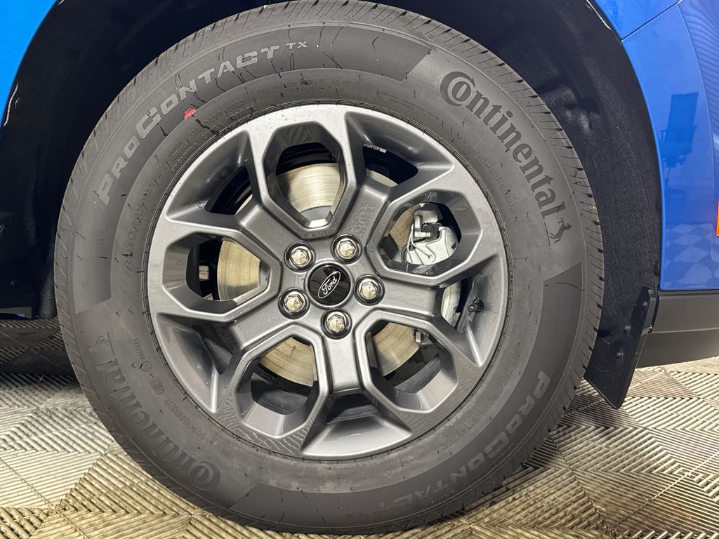 New 2026 Blue Ford XLT image 13