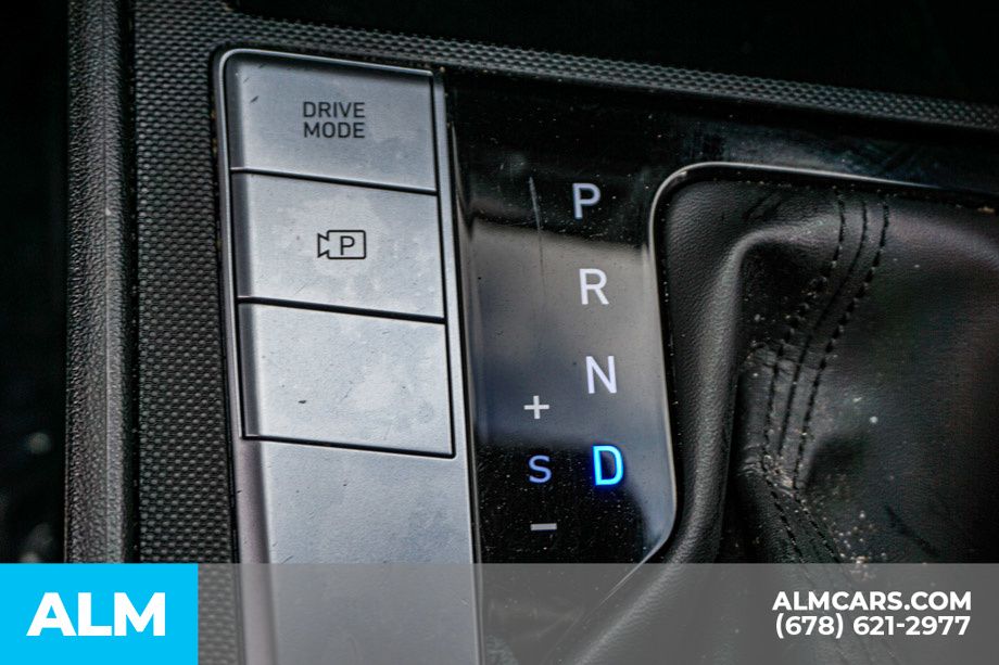 Used 2025 Gray Hyundai SE image 42