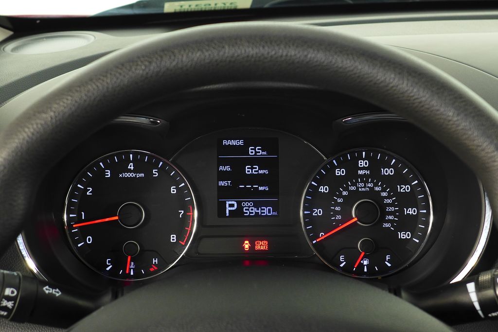 Thumbnail: 2016 Kia Forte - 26