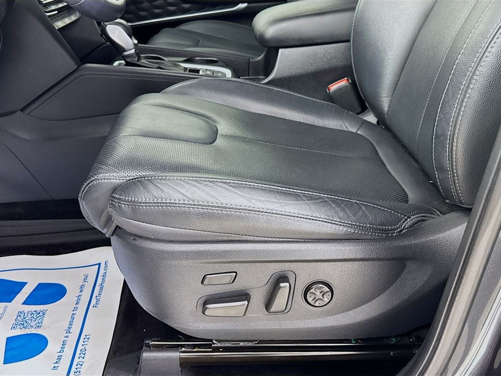 Used Car 2020 Hyundai Santa Fe  Limited For Sale Under $20,000 In Austin, Texas