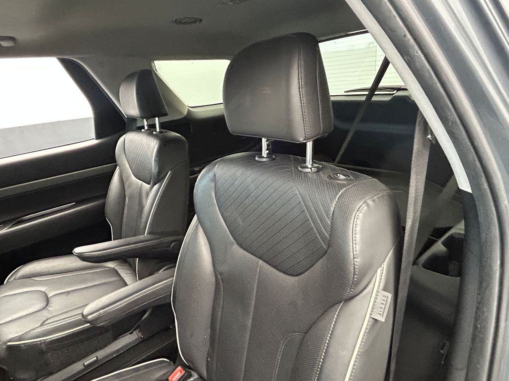 Used 2023 Steel Graphite Hyundai XRT image 30