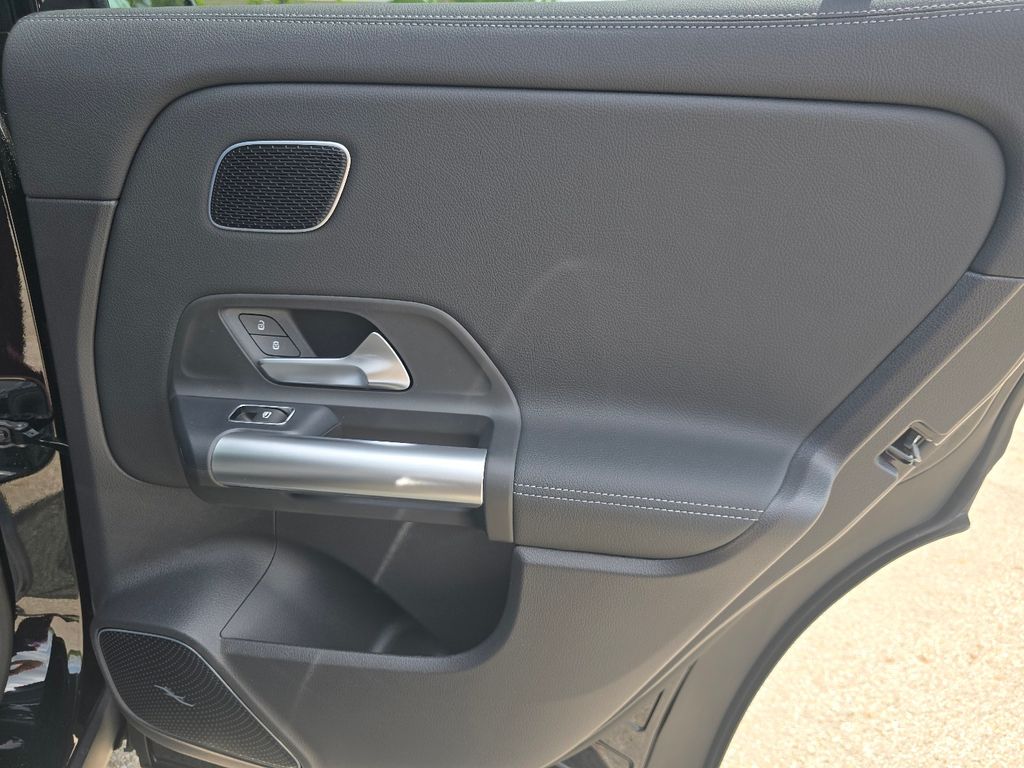 New 2026 Black Mercedes-Benz GLA 250 image 23