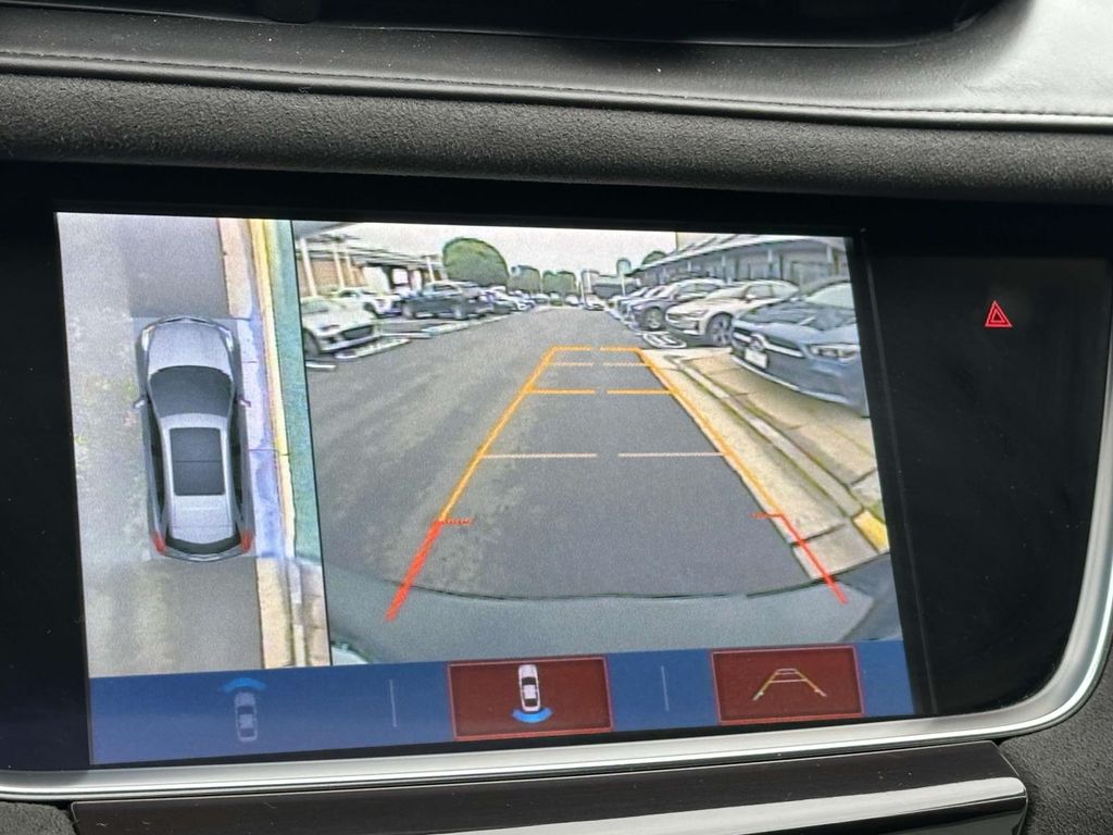 2018 Cadillac XT5 Platinum 10