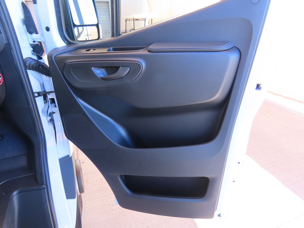 Thumbnail: 2026 Mercedes-Benz Sprinter - 26