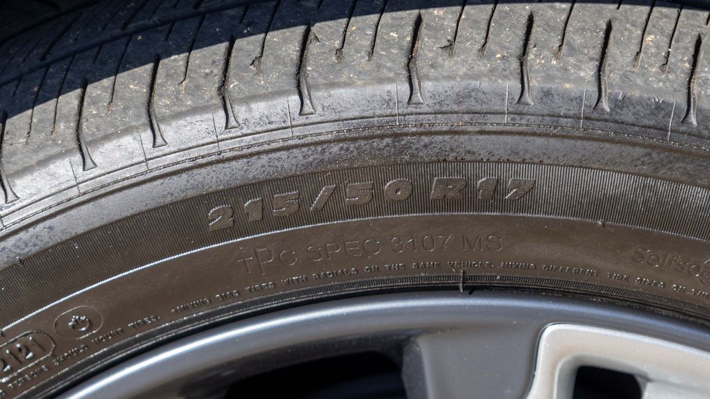 Used 2022 Chevrolet Bolt EUV LT 4D Sport Utility