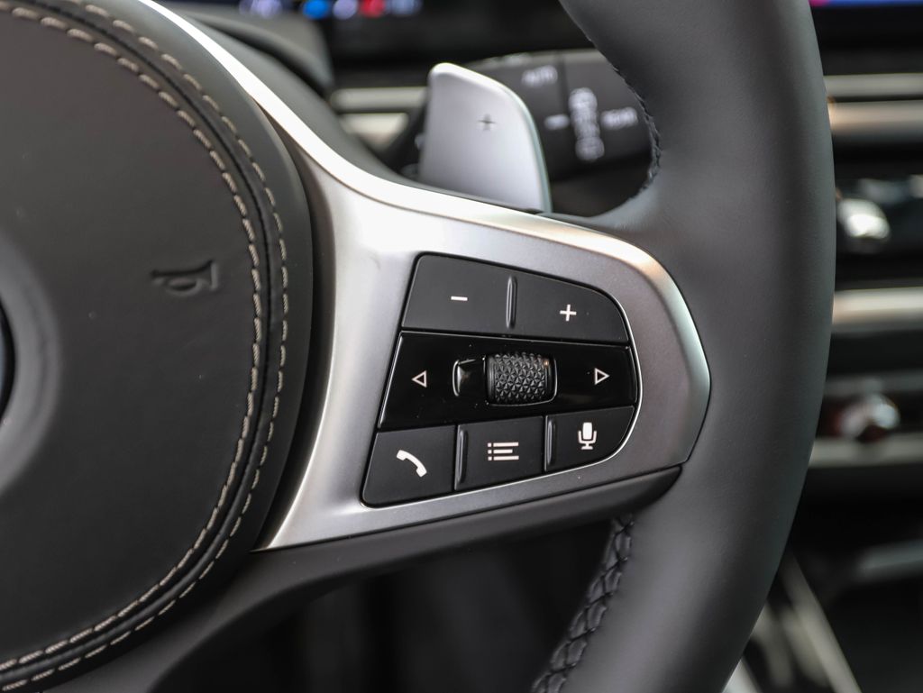 Thumbnail: 2026 BMW X5 - 14