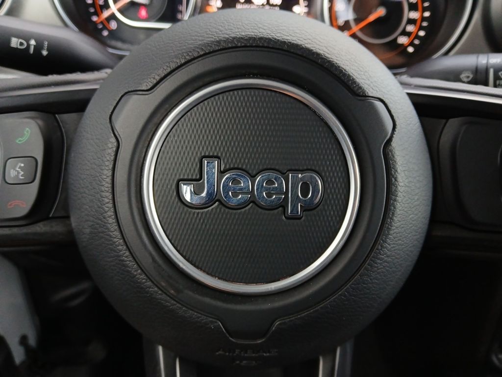 Used Car 2023 Jeep Gladiator  Texas Trail For Sale Under $35,000 In Austin, Texas