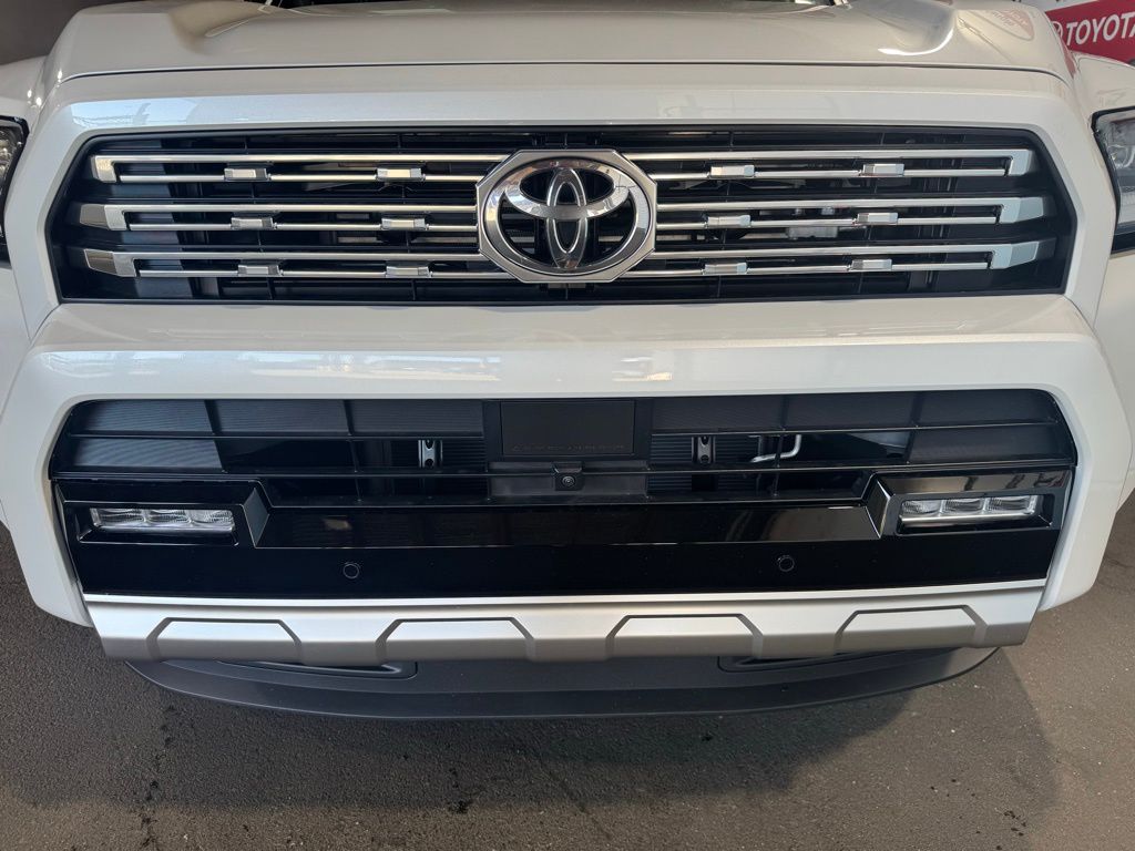 Thumbnail: 2025 Toyota 4Runner - 13