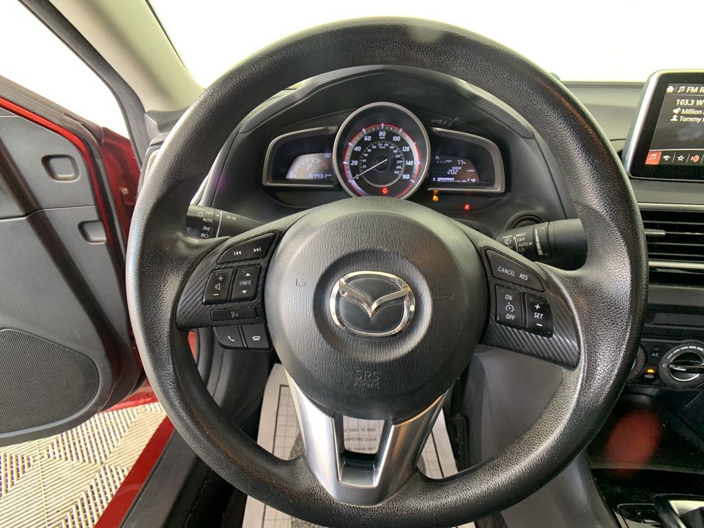 2016 Mazda Mazda3 i Sport 13