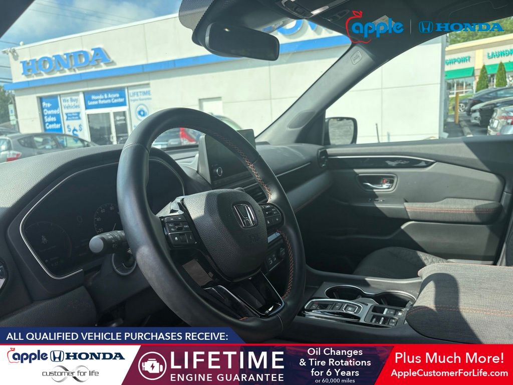 2025 Honda Pilot Sport