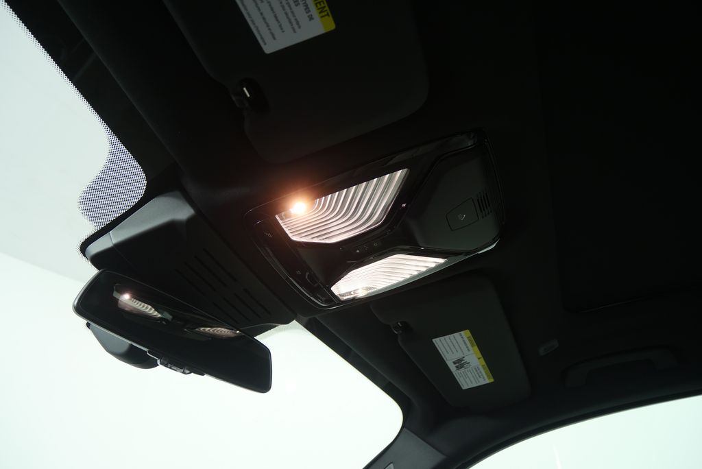 Thumbnail: 2026 BMW X5 - 21